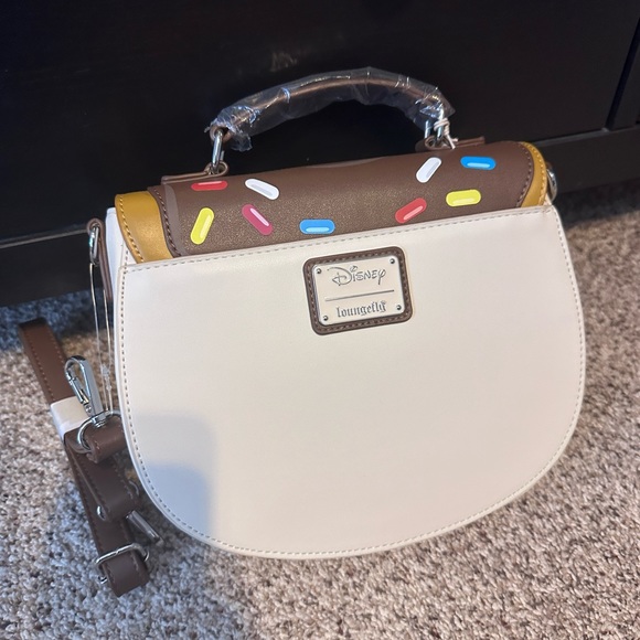 Chip and Dale Donut Snatchers Crossbody Loungefly - Picture 2 of 2